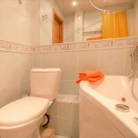 Apartament Studio With Jacuzzi Kuybyshava 34 *