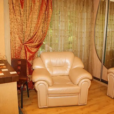 Studio With Jacuzzi Kuybyshava 34