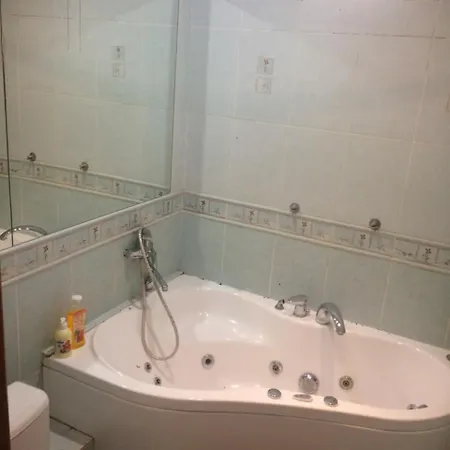 Studio With Jacuzzi Kuybyshava 34 Apartament Mińsk
